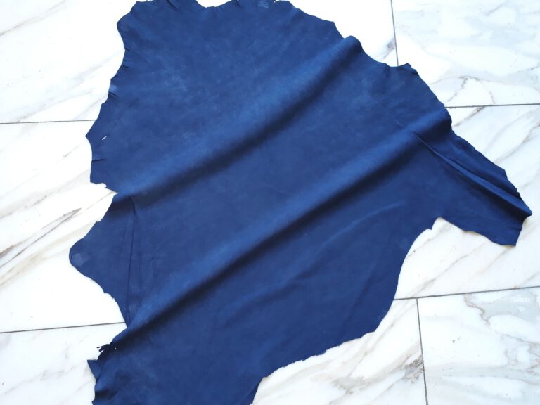 1x Lederhaut (LO-317), marineblau velour