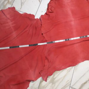 SONDERPREIS: 2-Lederhäute-Konvolut (GO-796), antik-erdbeerrot, nubuk (reduziert von 24,-€)