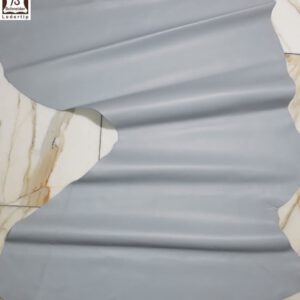 1x Lederhaut (YH-1078), taubengrau 0,6mm, nappa