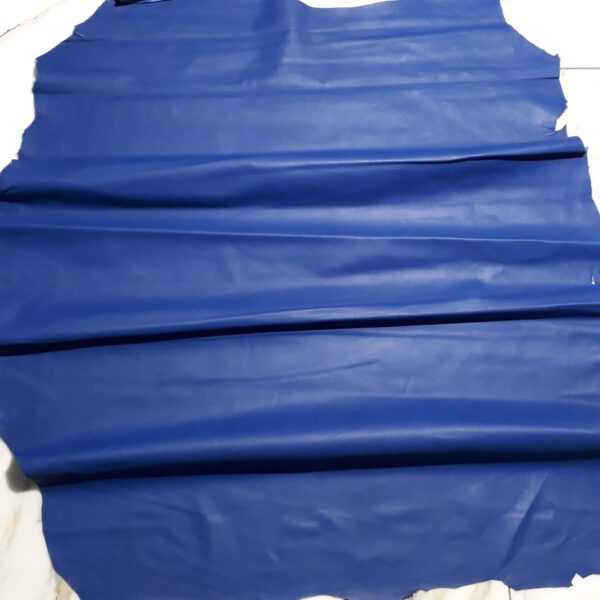 1x Lederhaut (ZO-1211), royalblau 0,6mm, nappa