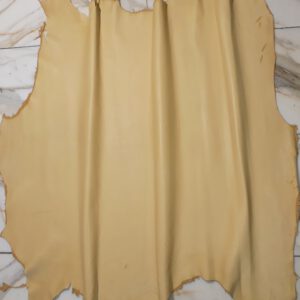 1x Lederhaut (ZO-1217), weizenfarben 0,6mm, nappa