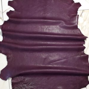 1x Lederhaut (XO-1225), brombeerlila 0,8mm, nappa