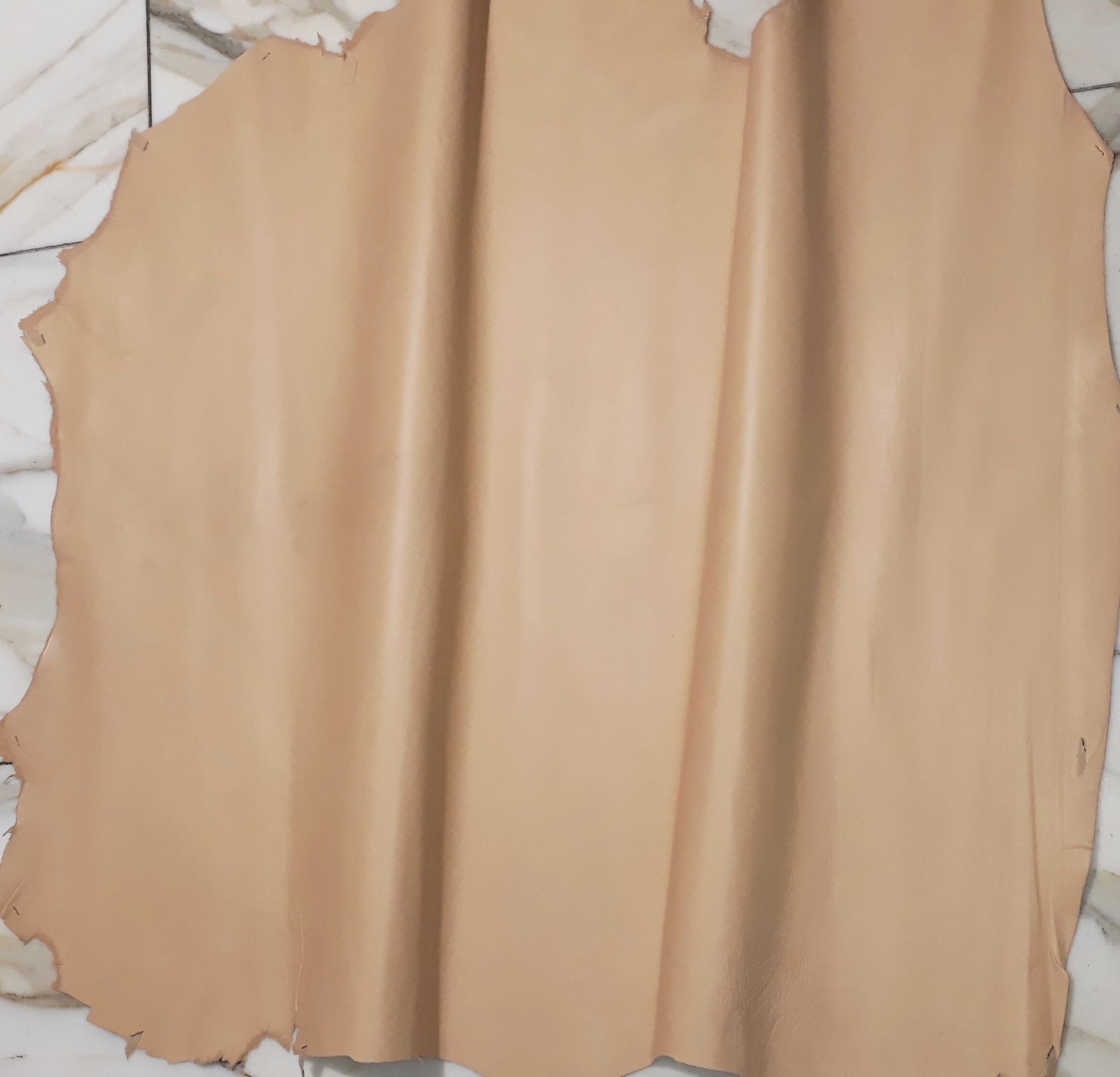 1x Lederhaut (HO-1235), hautfarben 0,6mm, nappa