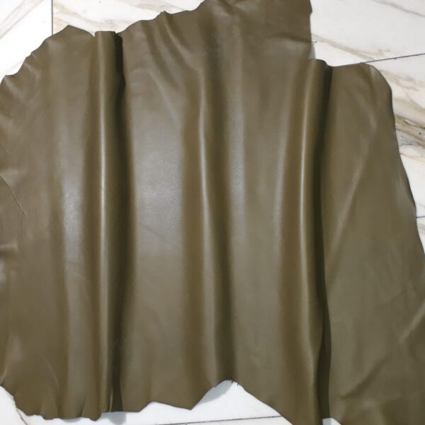 1x Lederhaut (SB-1292), olivgrün 0,9mm, nappa
