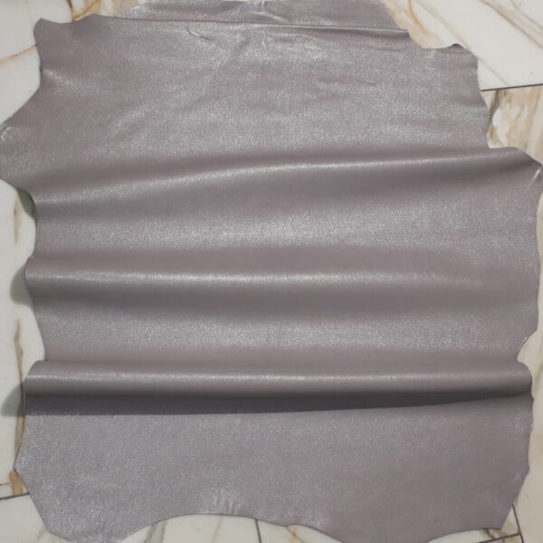 1x Lederhaut (SC-1418), taupefarben 0,7mm, nappa