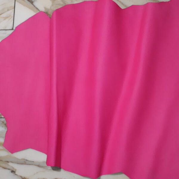 1x Lederhaut (SD-1431), neonpink 0,8mm, nappa