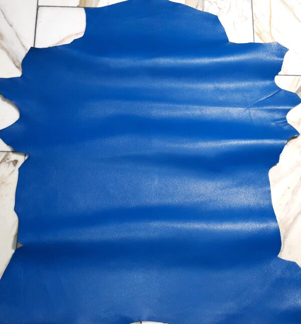1x Lederhaut (QO-1575), royalblau, 1,6mm, nappa