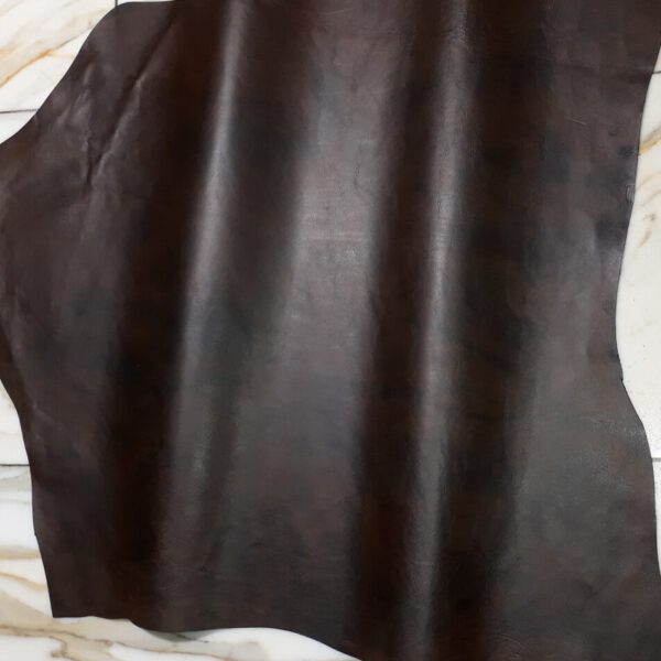 1x Lederhaut (GO-1613), maronenbraun, 0,7mm, nappa handbemalt