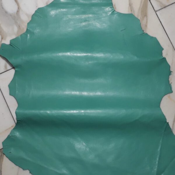 1x Lederhaut (LT-1629), mintgrün, 0,7mm, nappa