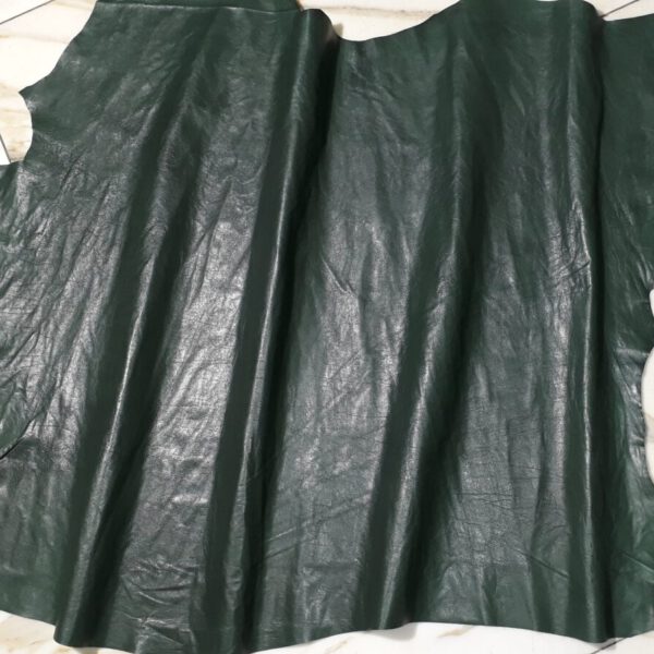 1x Lederhaut (LT-1631), tannengrün, 0,5mm, nappa