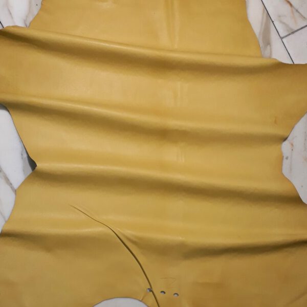 1x Lederhaut (SE-1650), dottergelb, 0,6mm, nappa