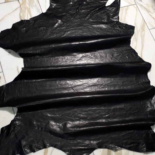 1x Lederhaut (RO-1677), antikschwarz, 0,6mm, nappa