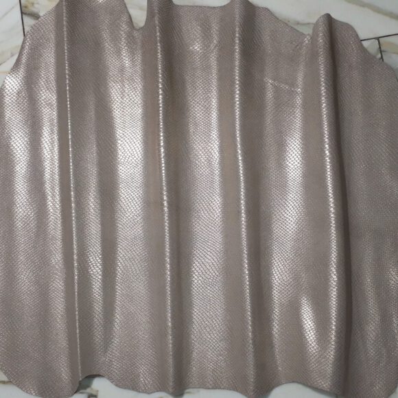 1x Lederhaut (LA-1727), beigegold, 0,8mm, nappa metallic