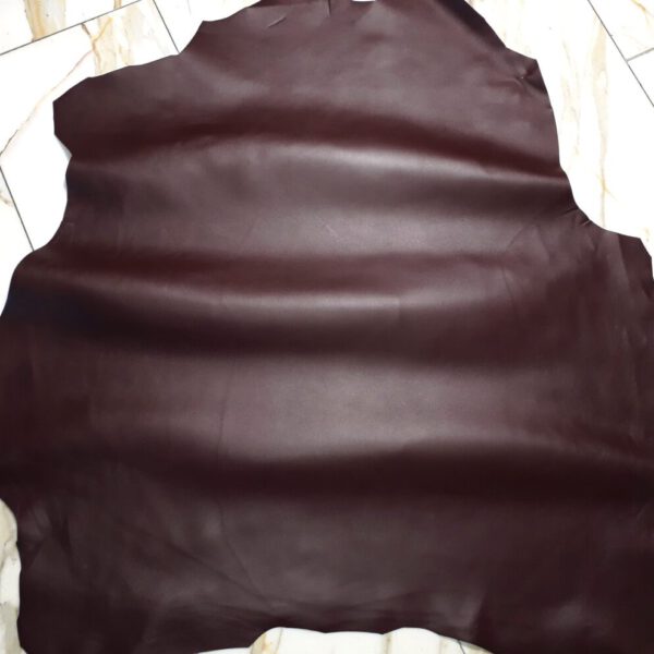 1x Lederhaut (SG-1760), auberginefarben, 0,9mm, nappa