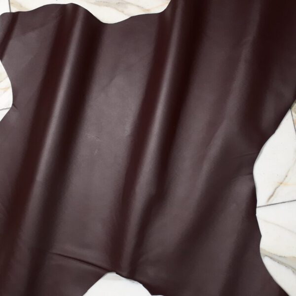 1x Lederhaut (SF-1809), auberginefarben, 0,8mm, nappa