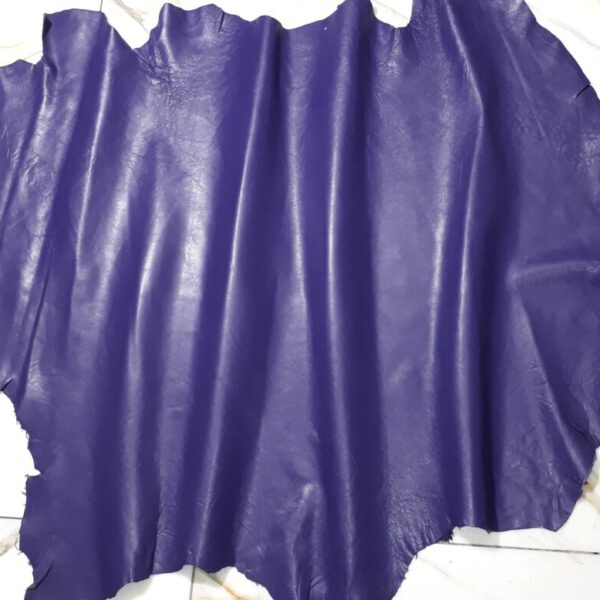 1x Lederhaut (SG-1823), lila, 1,0mm, nappa