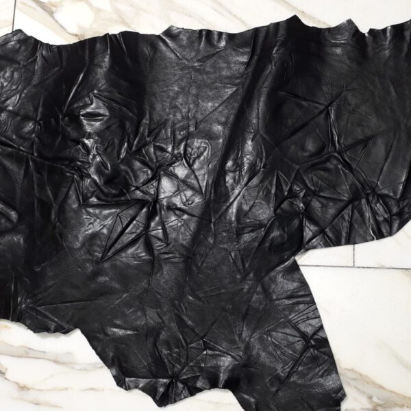 1x Lederhaut (RO-1828), schwarz, 1,0mm, nappa geprägt