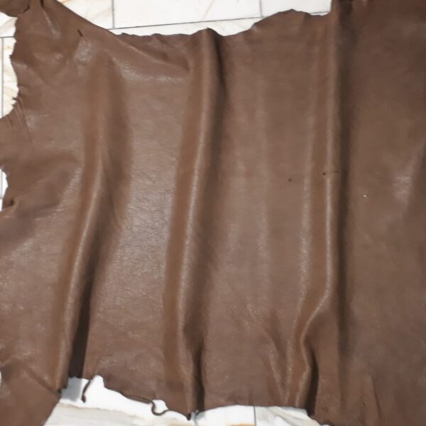 1x Lederhaut (XH-1858), olivgrün, 0,6mm, nappa