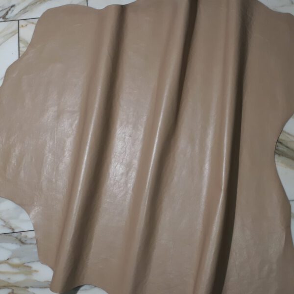 1x Lederhaut (CO-1909), hautfarben, 0,9mm, nappa