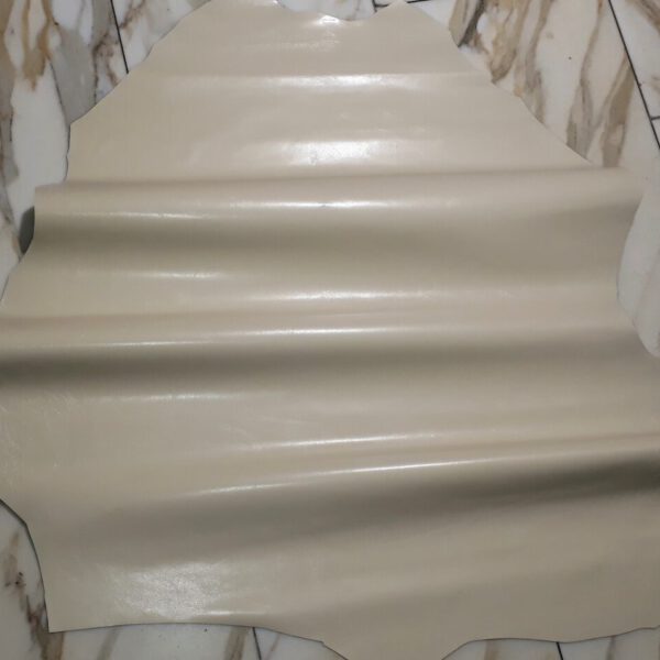 1x Lederhaut (CO-1910), cremefarben, 0,9mm, nappa