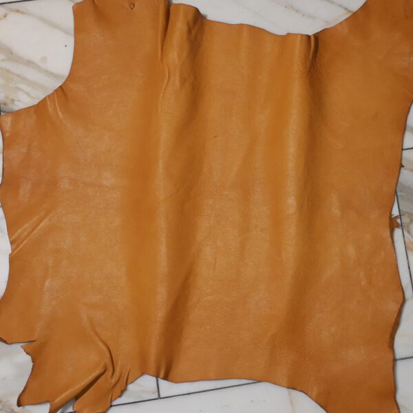 1x Lederhaut (SD-1917), goldbraun, 0,9mm, nappa